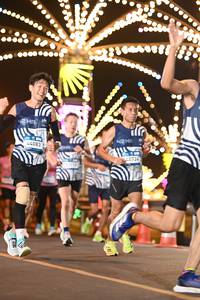 BIB: 
                            <button type="button" onclick="openModal(23300317)" class="btn btn-primary btn-sm float-right btn-popup" data-toggle="modal" data-target=".modal-high-quality">
                        <i class="fas fa-shopping-cart"></i> Add to Cart
                    </button>
                                            <button type="button" onclick="isThisMe(23300317, true)" class="btn btn-success btn-sm float-right btn-popup btn-isme hidden" data-toggle="tooltip" data-placement="bottom" title="นี่คือรูปของคุณใช่ไหม คลิกที่นี่เพื่อเอาเข้าอัลบั้ม">
                        <i class="fas fa-plus"></i> Add to album
                    </button>
                    <button type="button" onclick="isThisMe(23300317, false)" class="btn btn-warning btn-sm float-right btn-popup btn-isnotme hidden">
                        <i class="fas fa-ban"></i> Remove from album
                    </button>